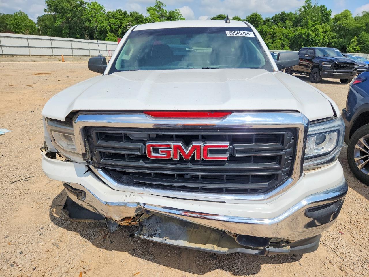 2017 GMC SIERRA C1500 photo 9