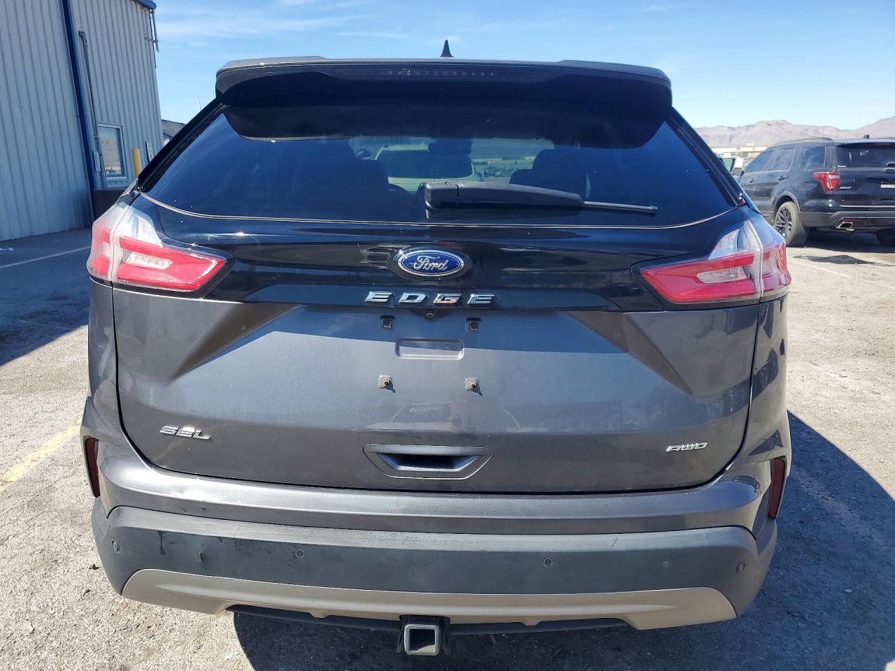 2021 FORD EDGE SEL photo 11