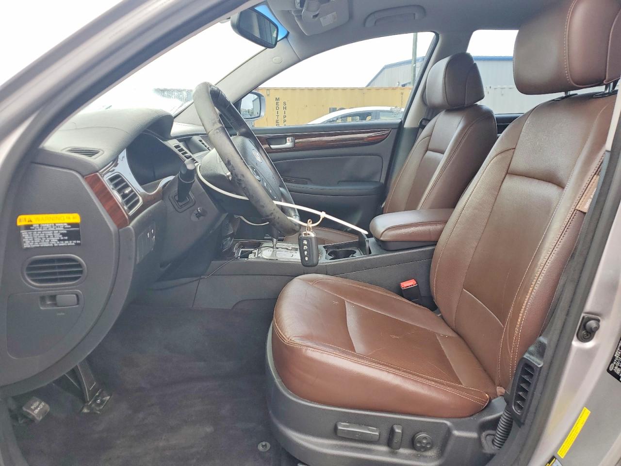 2012 HYUNDAI GENESIS 3.8L photo 19