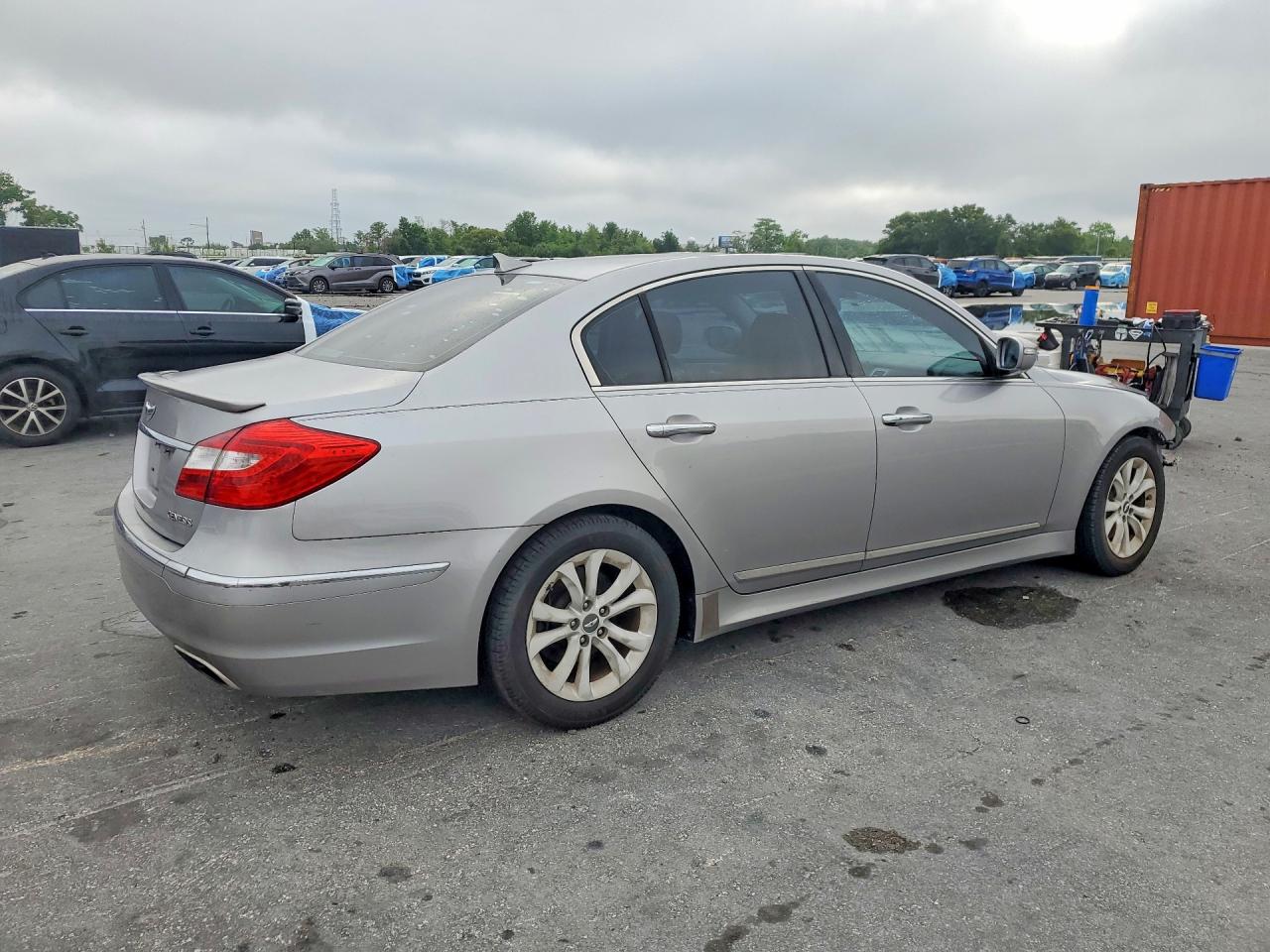 2012 HYUNDAI GENESIS 3.8L photo 7