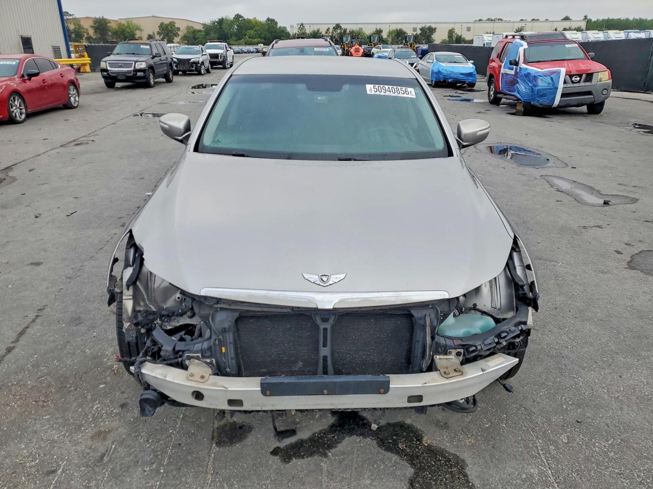 2012 HYUNDAI GENESIS 3.8L photo 13