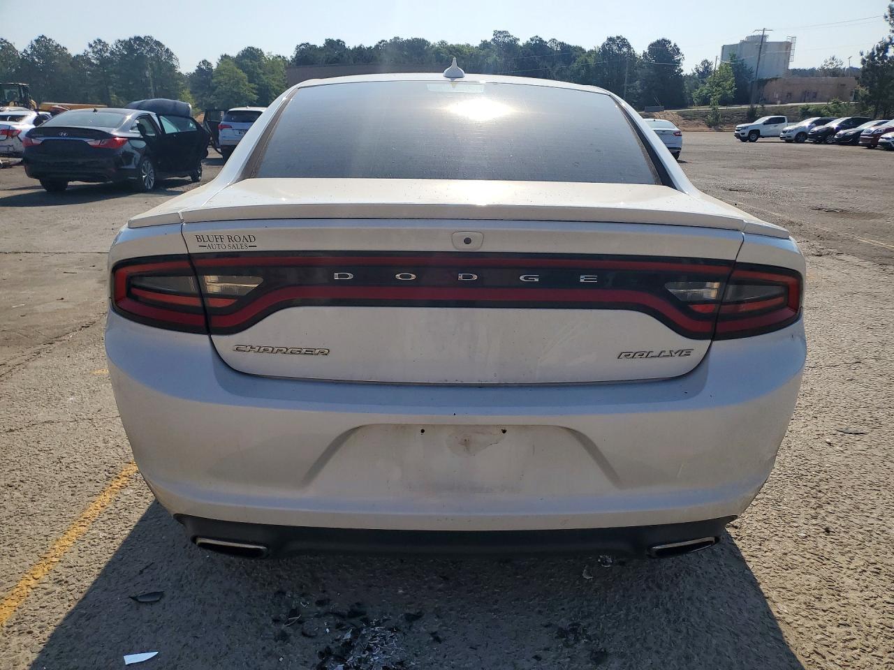 2016 DODGE CHARGER SXT photo 16