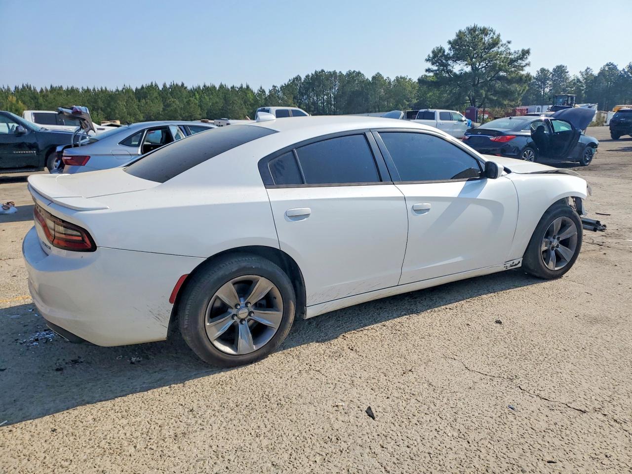 2016 DODGE CHARGER SXT photo 7