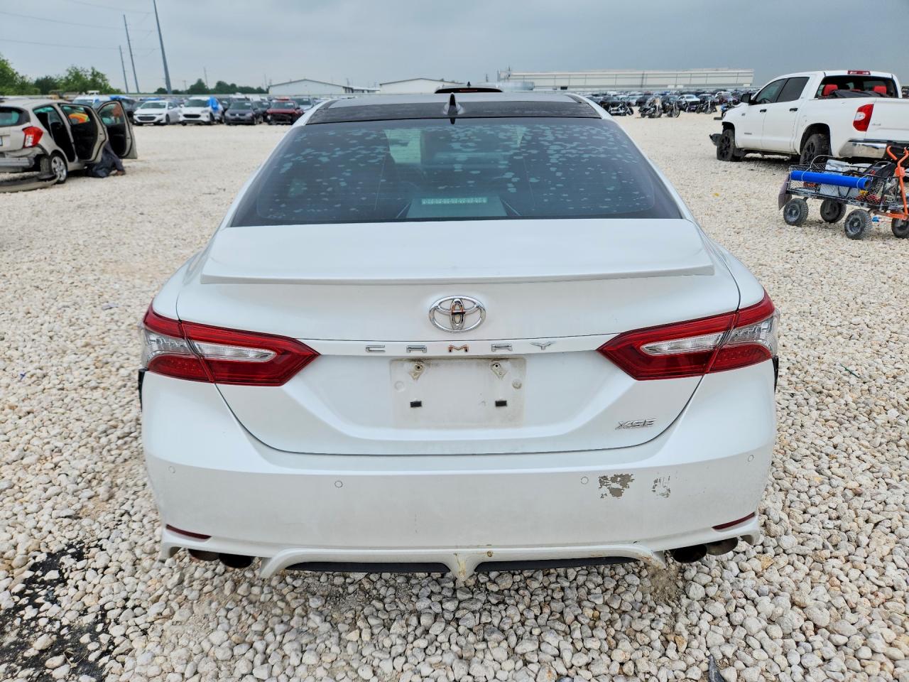 2018 TOYOTA CAMRY XSE V6 photo 11