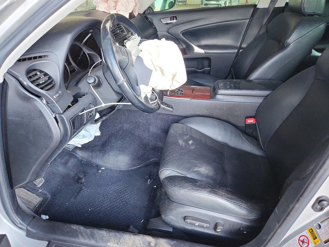 2006 LEXUS IS 250 photo 7