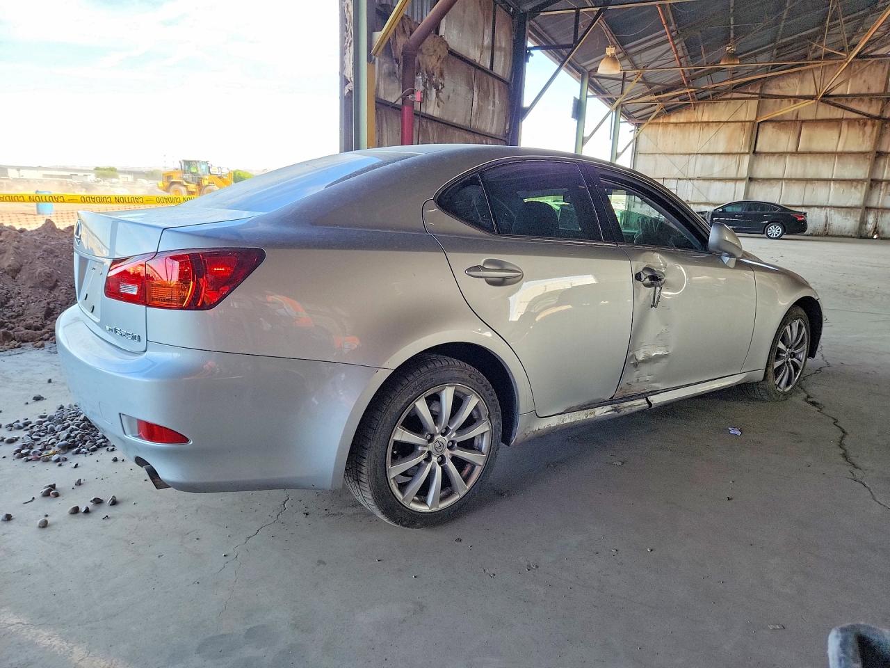 2006 LEXUS IS 250 photo 3
