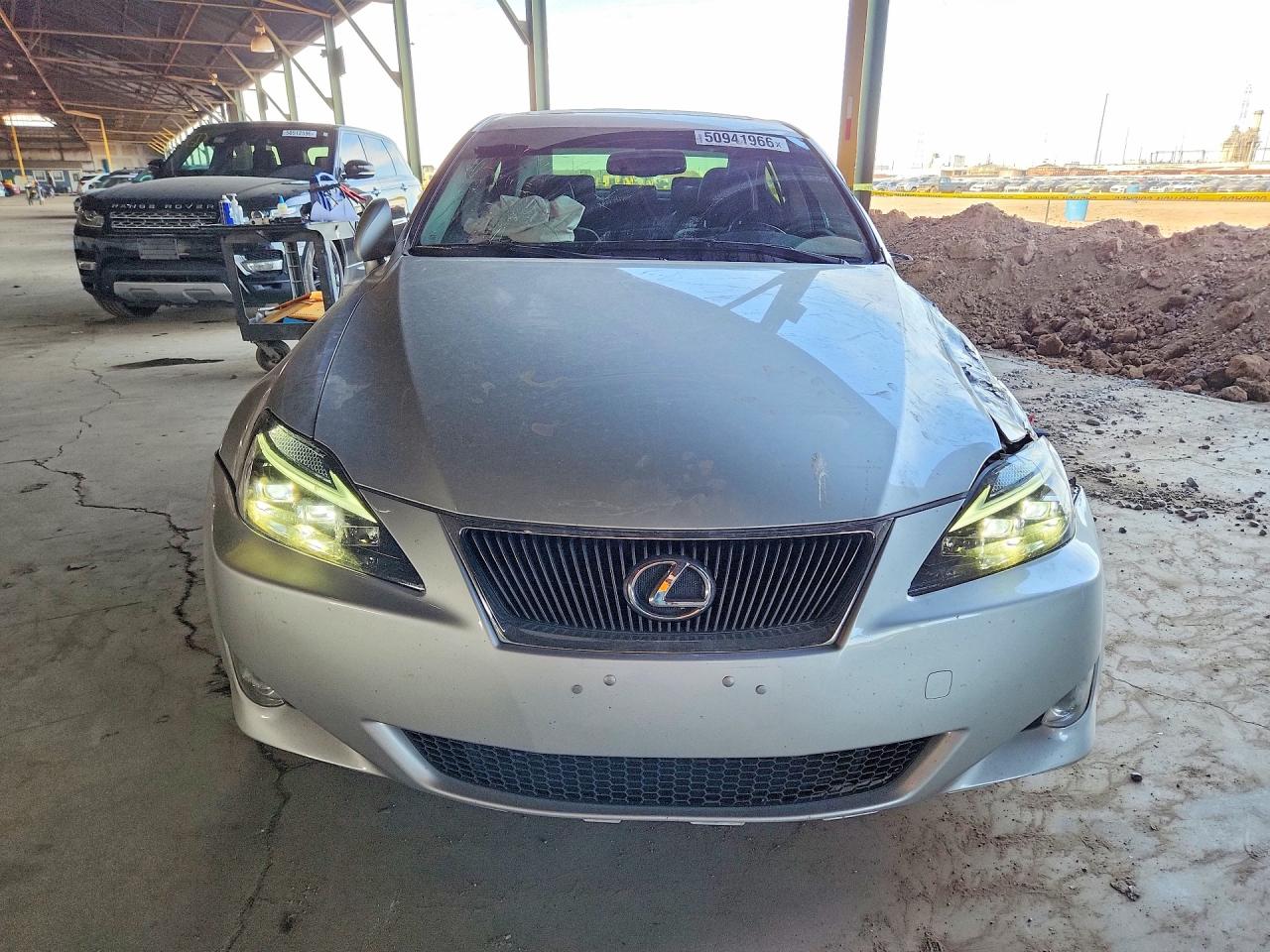 2006 LEXUS IS 250 photo 5