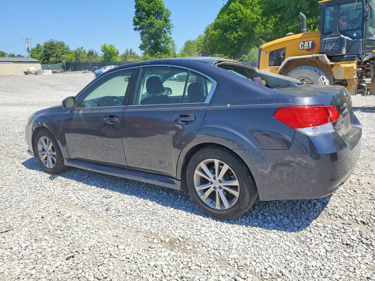2013 SUBARU LEGACY 2.5I PREMIUM photo 4