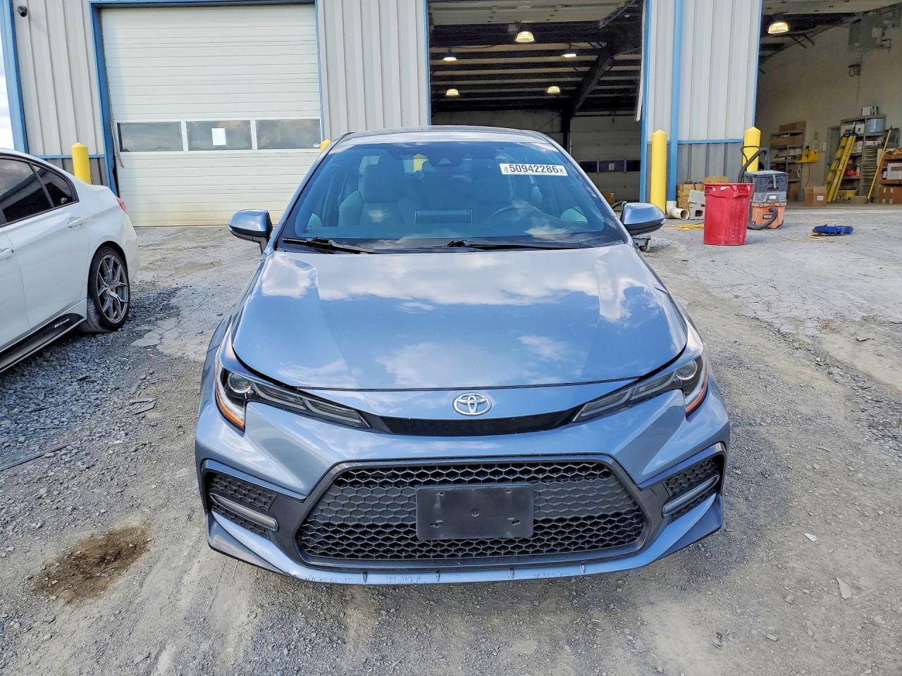 2020 TOYOTA COROLLA SE photo 13