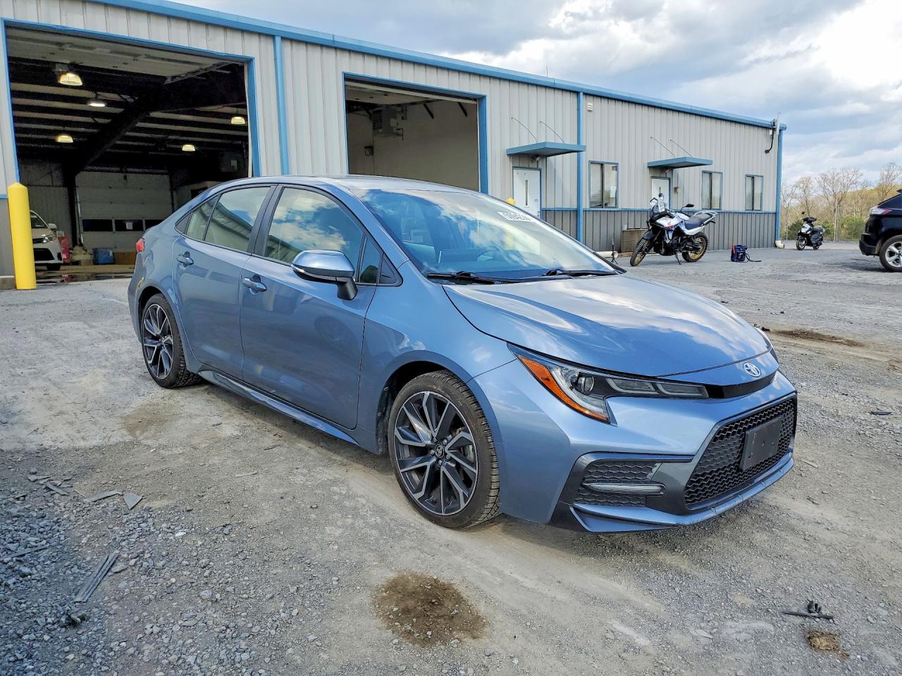 2020 TOYOTA COROLLA SE photo 10