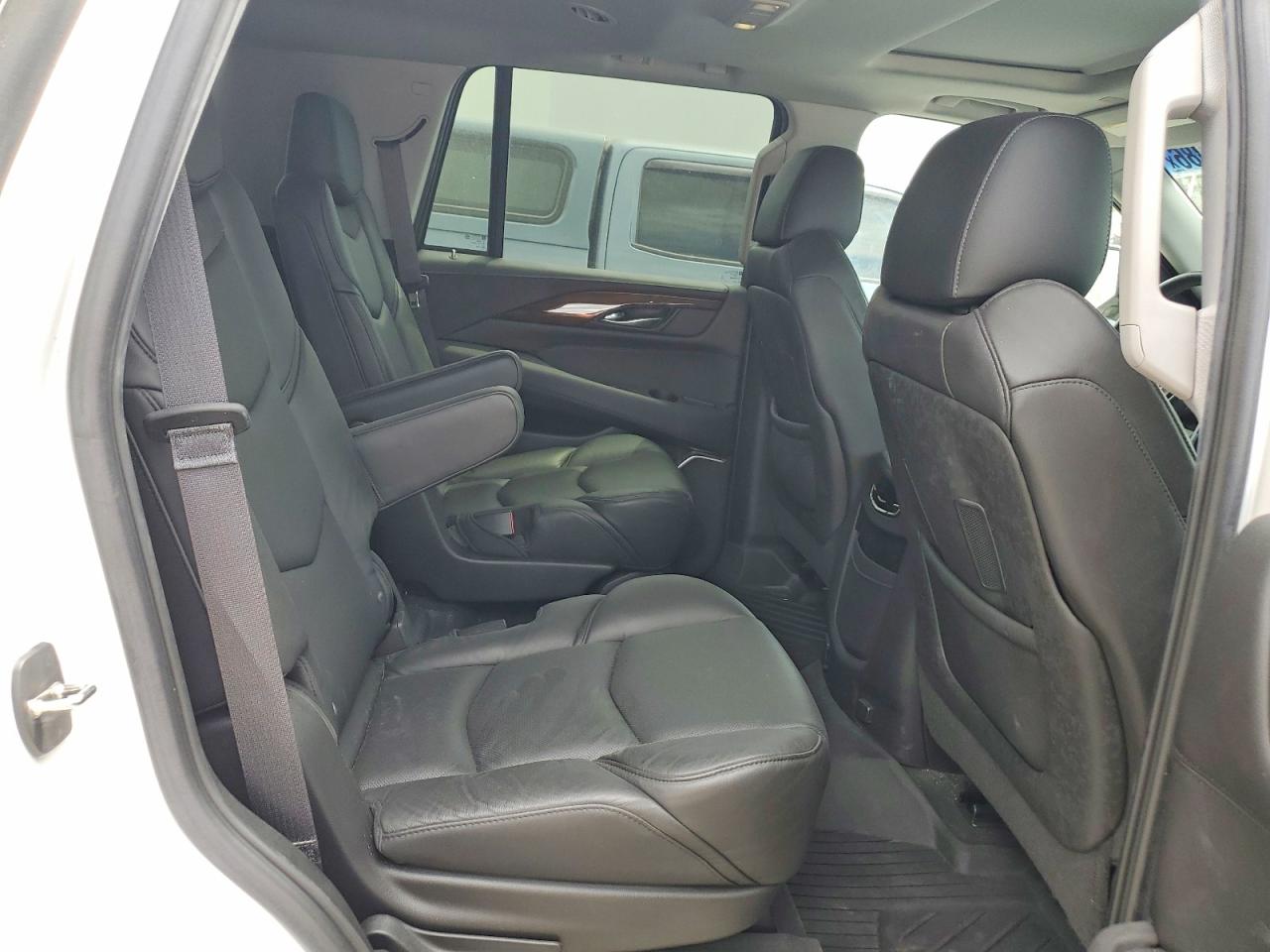 2019 CADILLAC ESCALADE LUXURY photo 21