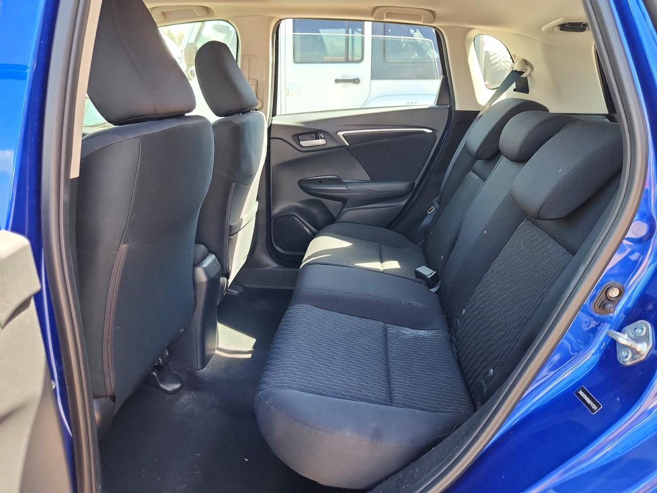 2019 HONDA FIT EX photo 19