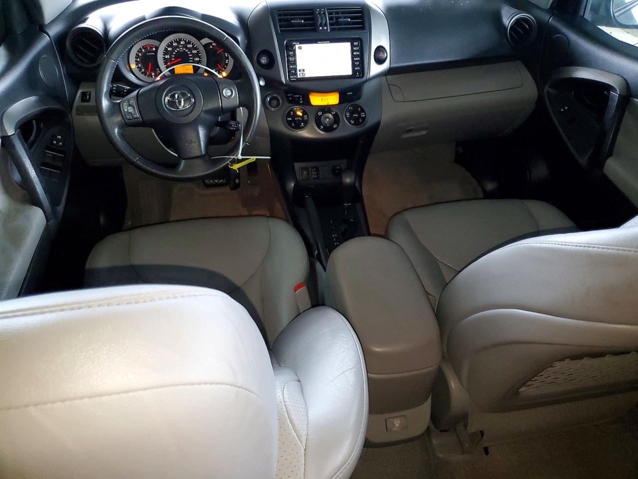 2011 TOYOTA RAV4 LIMITED photo 15