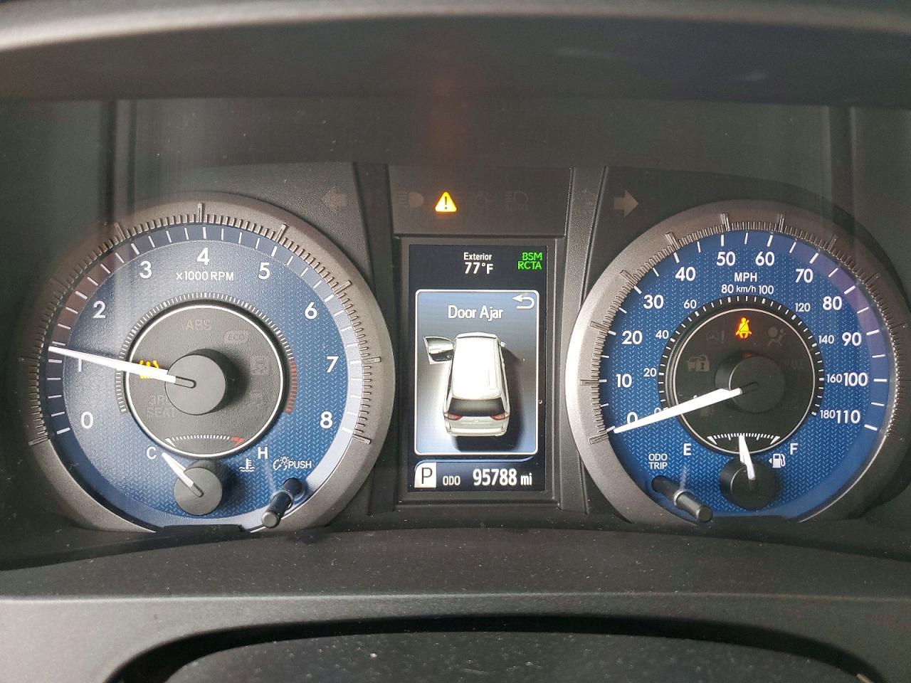 2020 TOYOTA SIENNA photo 25