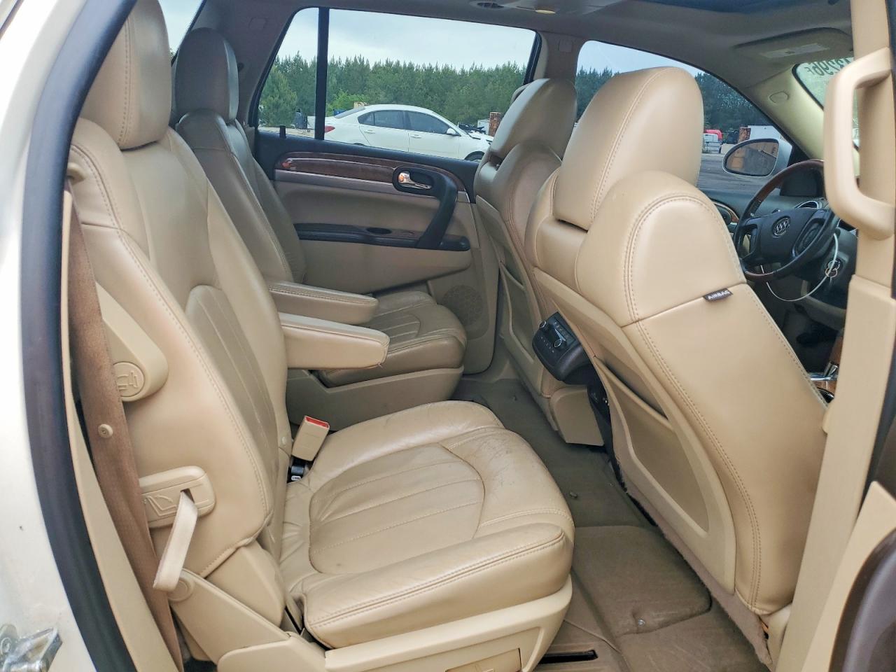 2011 BUICK ENCLAVE CXL photo 19