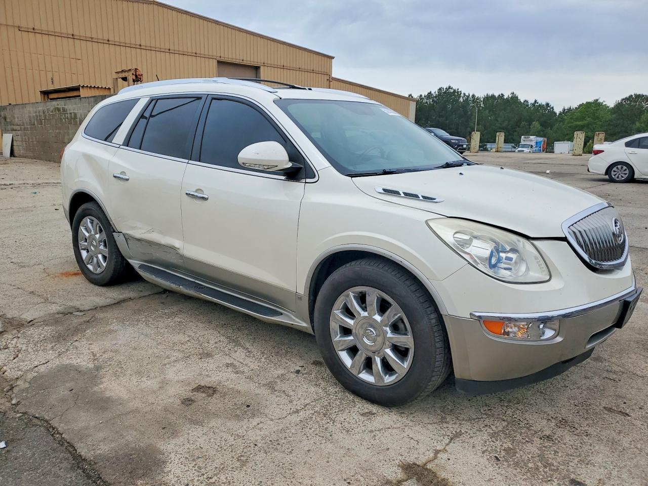 2011 BUICK ENCLAVE CXL photo 7