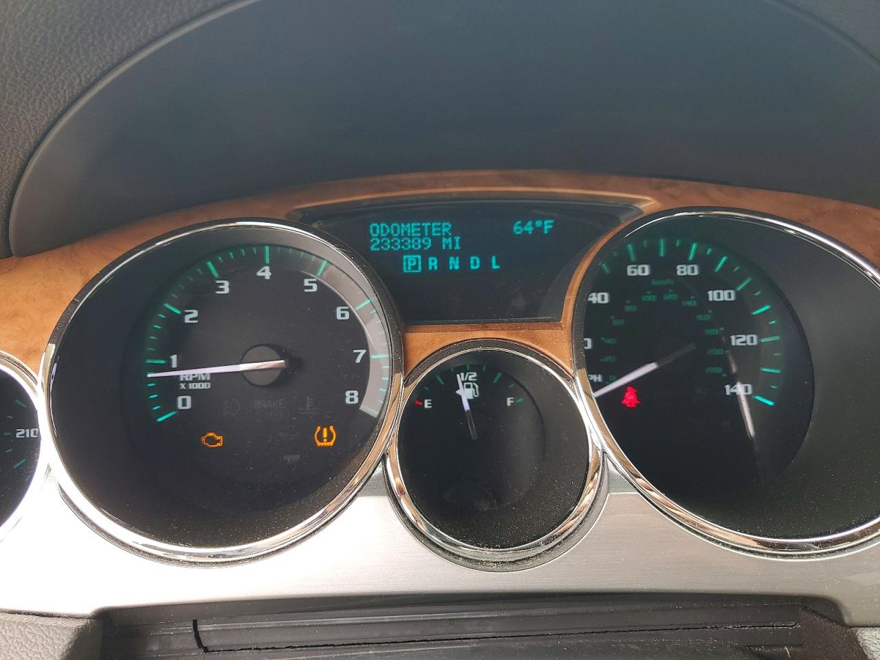 2011 BUICK ENCLAVE CXL photo 17