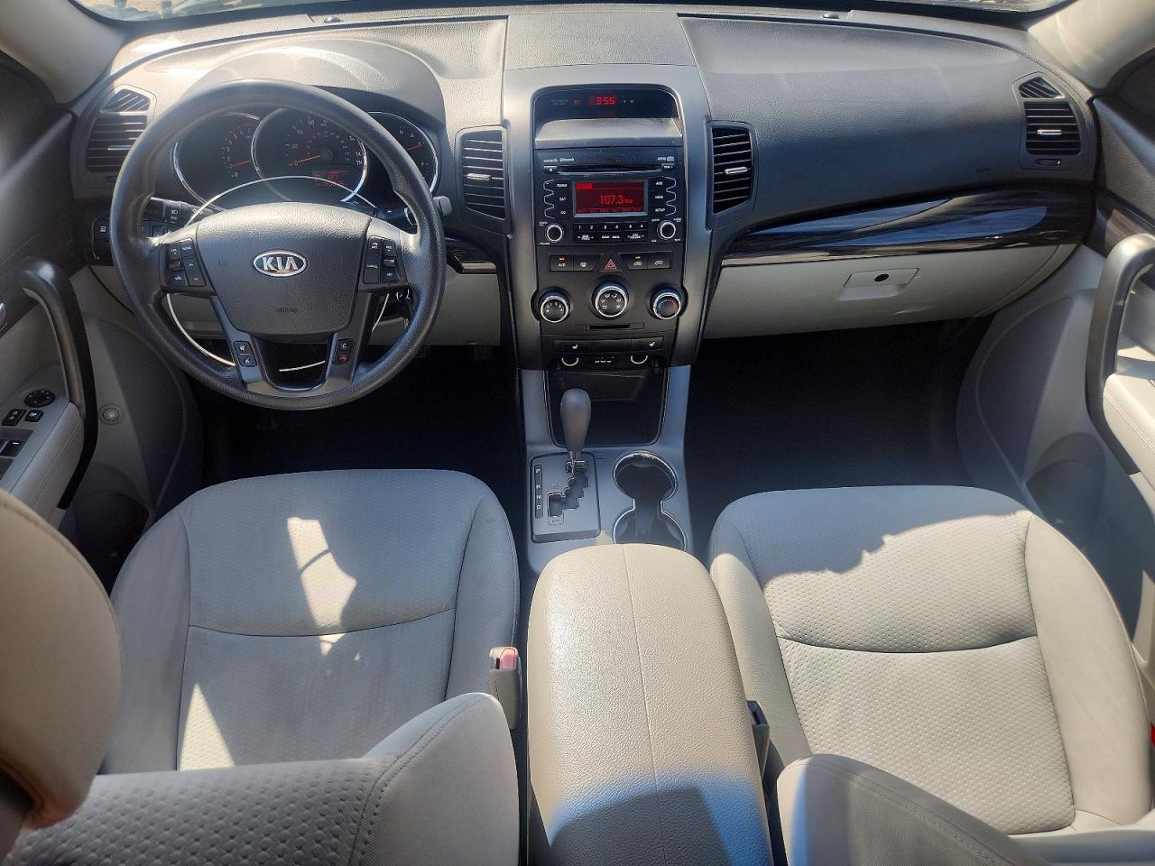 2012 KIA SORENTO LX photo 22