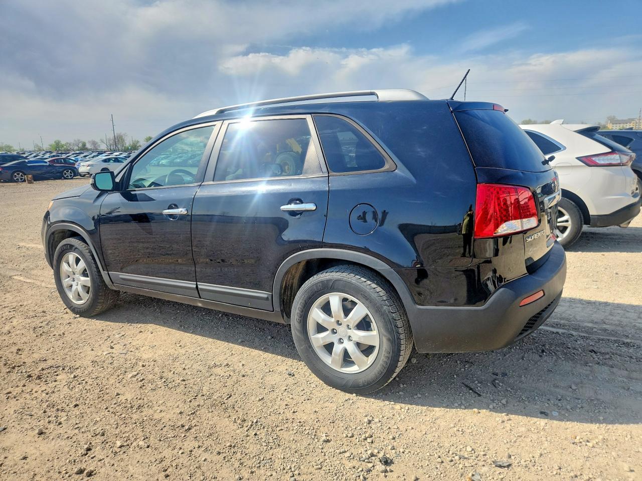 2012 KIA SORENTO LX photo 4