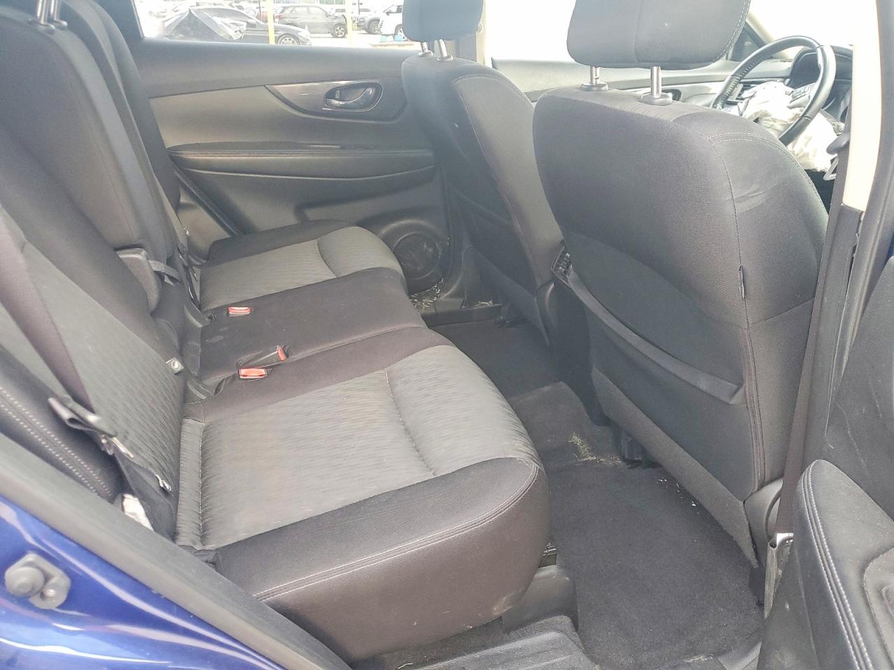 2020 NISSAN ROGUE SV photo 11