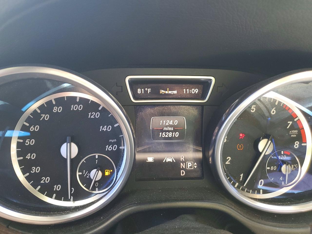 2013 MERCEDES-BENZ GL 450 4MATIC photo 25