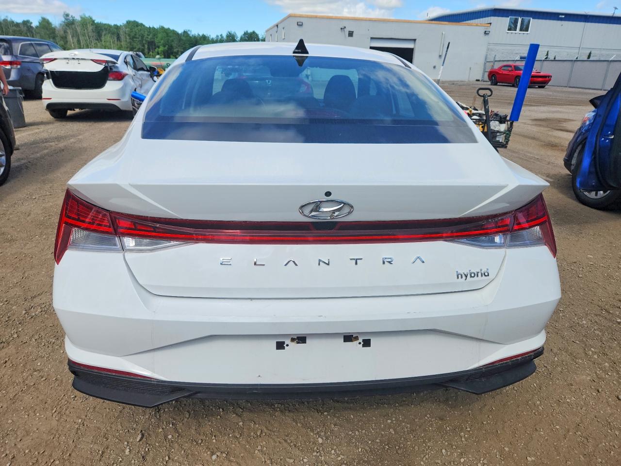 2022 HYUNDAI ELANTRA BLUE photo 6