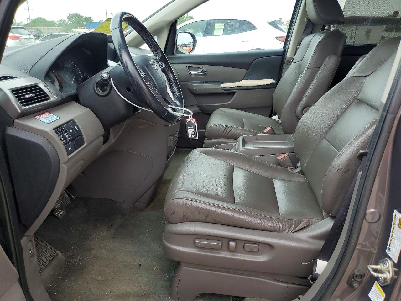 2016 HONDA ODYSSEY EXL photo 13