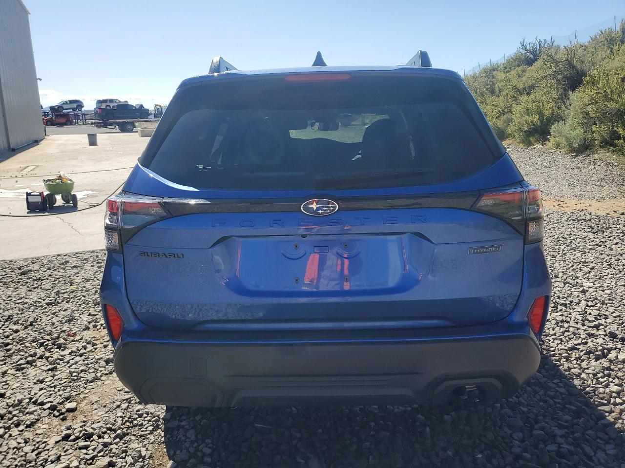 2022 SUBARU FORESTER photo 16