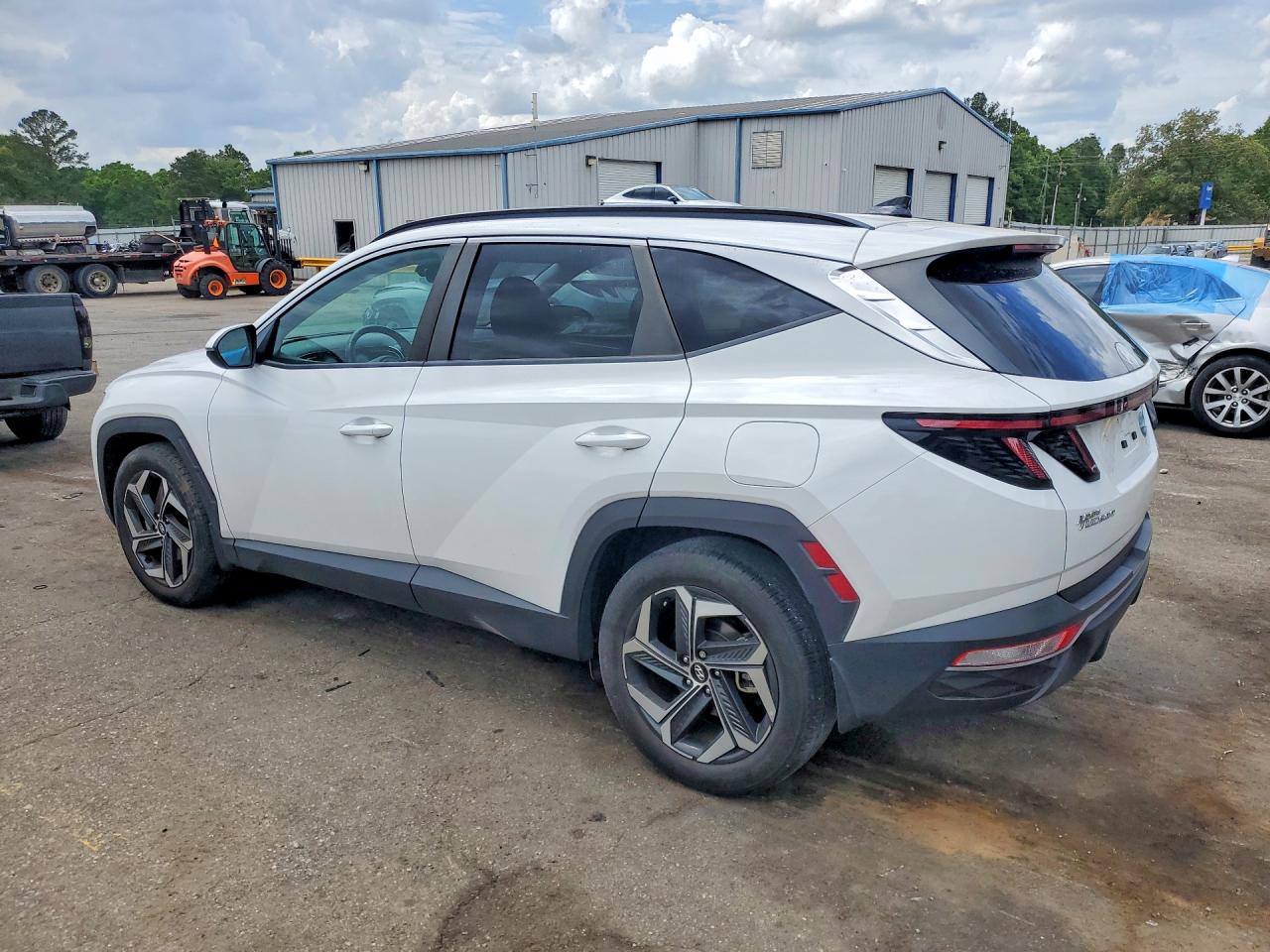 2023 HYUNDAI TUCSON SEL photo 4