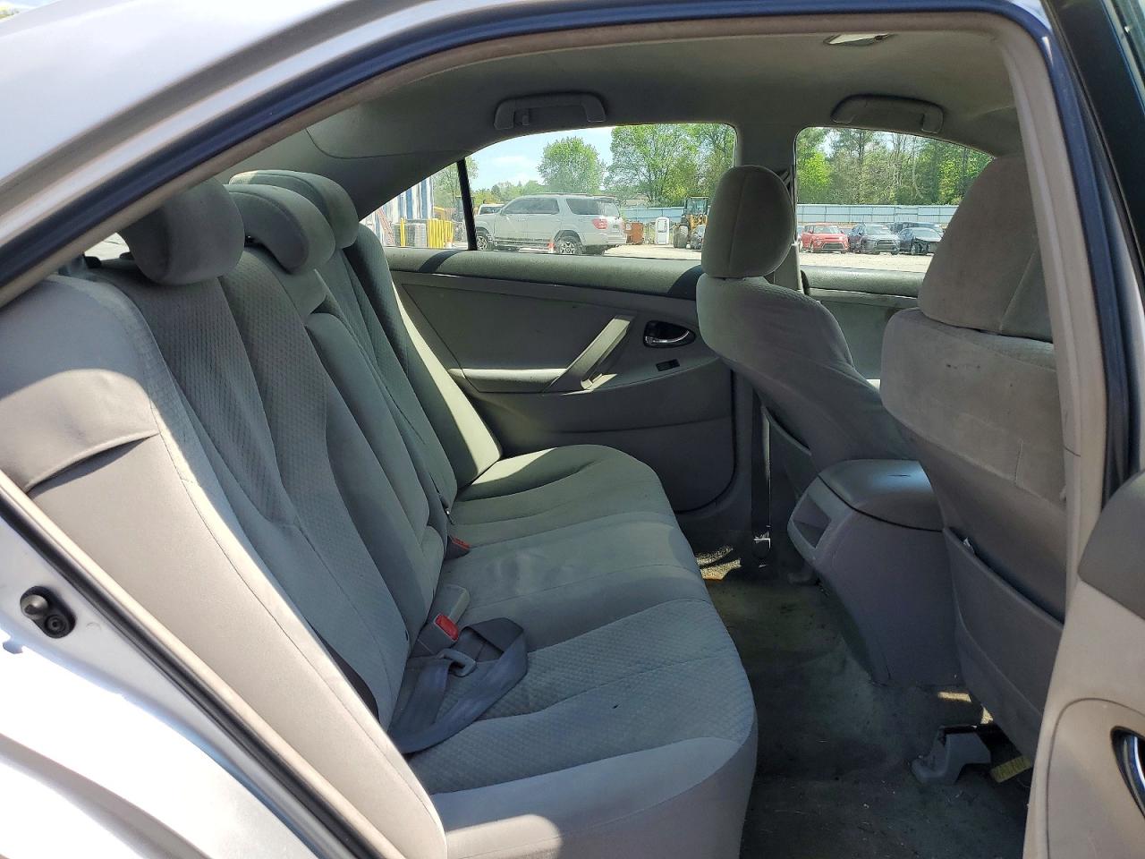 2007 TOYOTA CAMRY LE photo 19