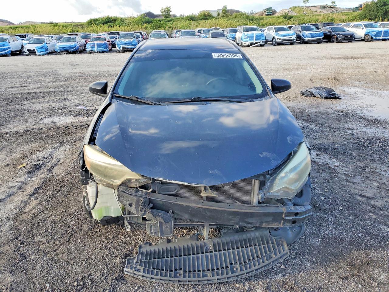 2015 TOYOTA COROLLA L photo 13