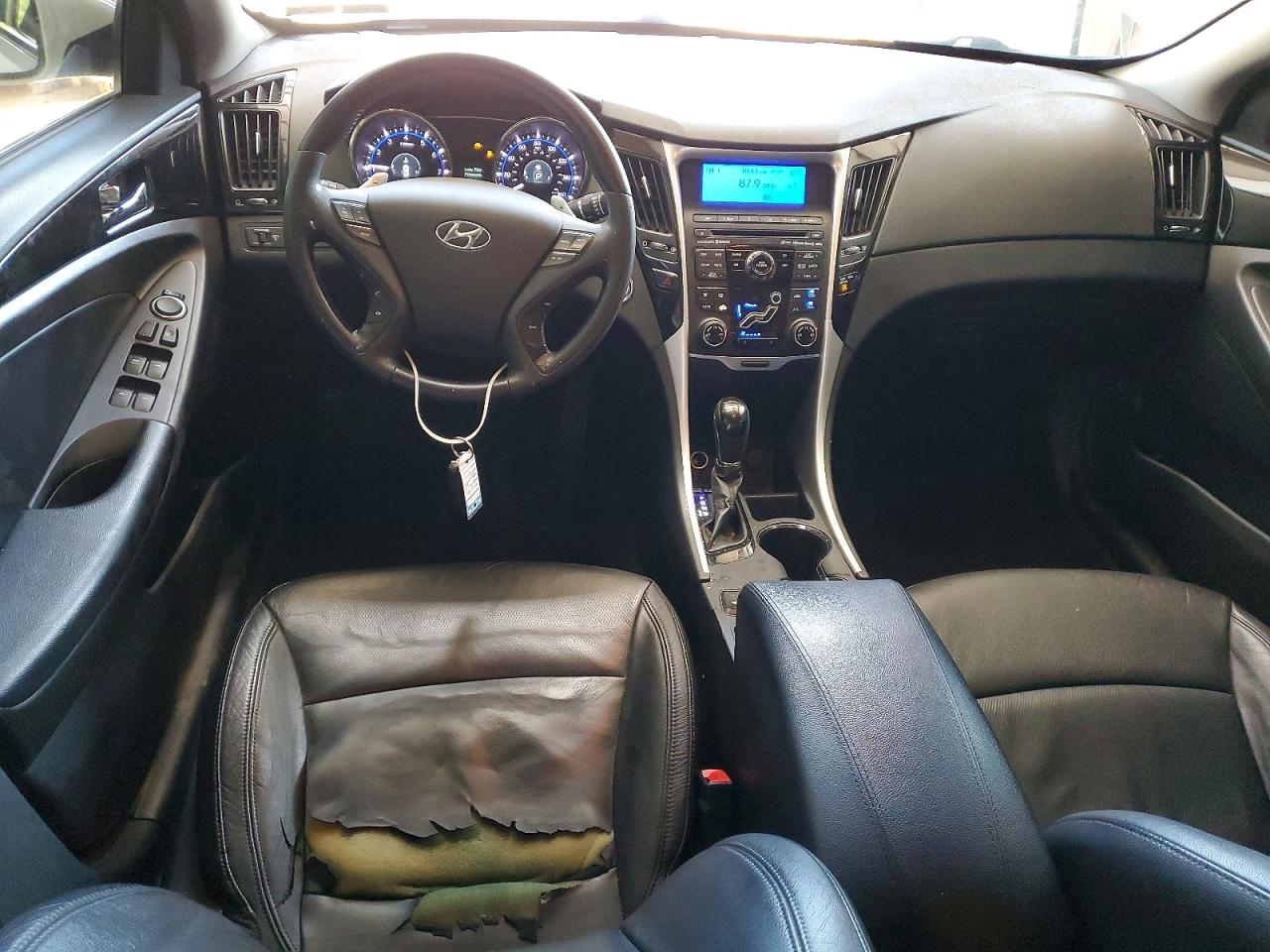 2011 HYUNDAI SONATA LIMITED 2.0T photo 15