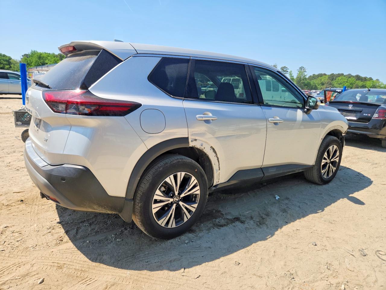 2021 NISSAN ROGUE SV photo 7