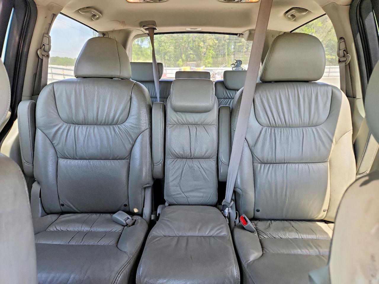 2010 HONDA ODYSSEY EXL photo 28
