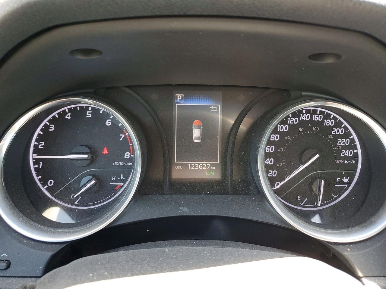 2018 TOYOTA CAMRY L photo 25