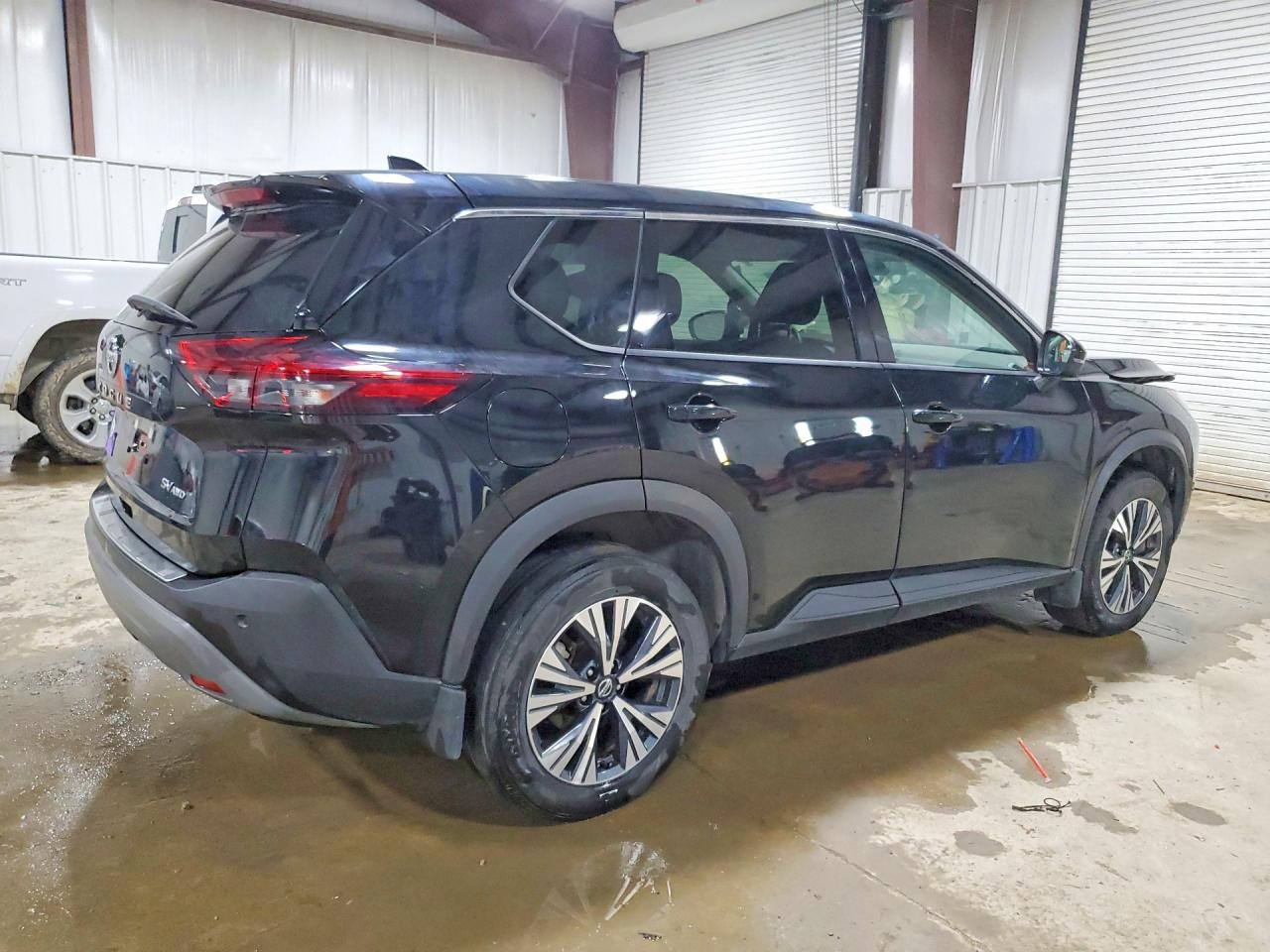 2021 NISSAN ROGUE SV photo 3