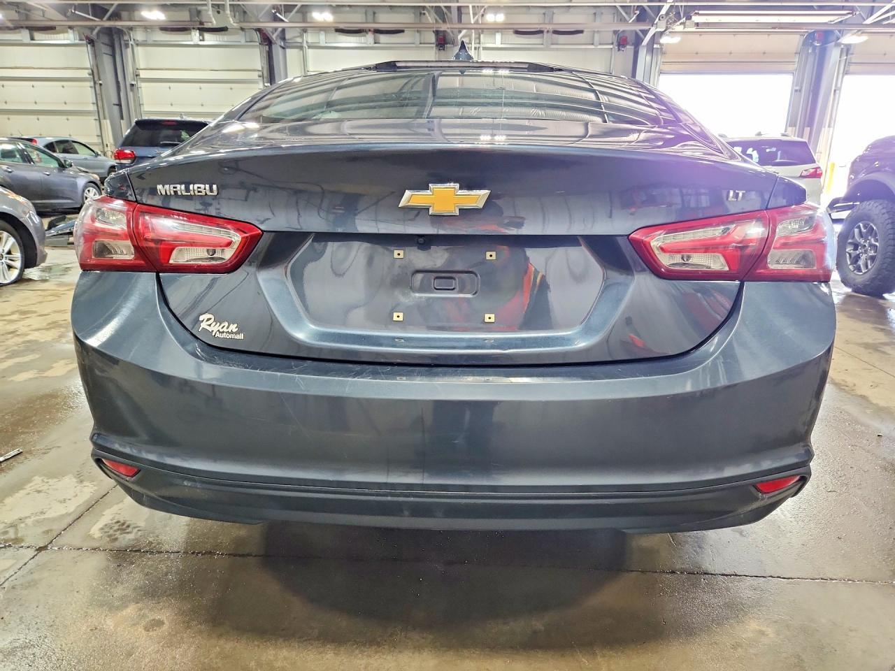2020 CHEVROLET MALIBU LT photo 11