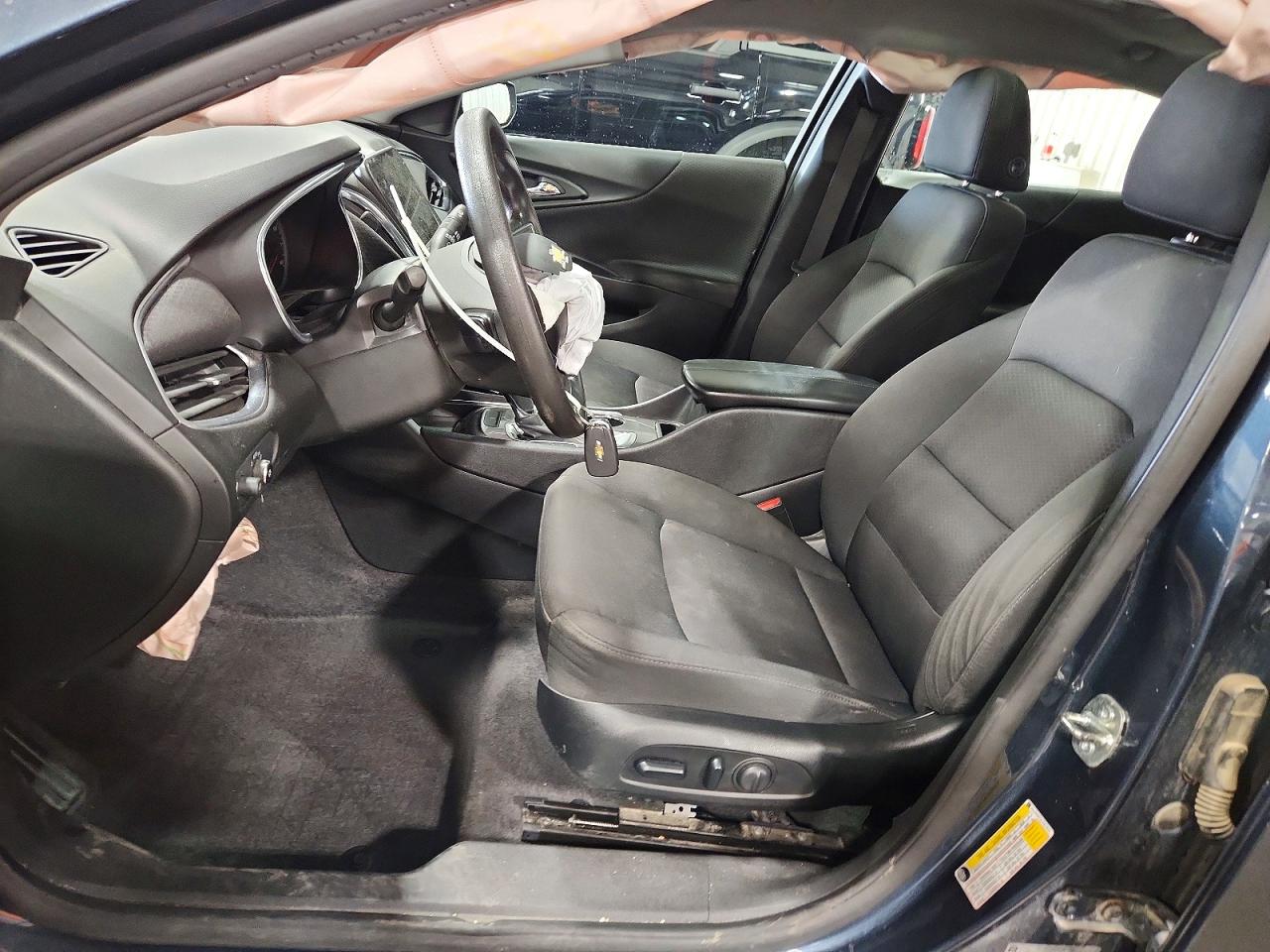 2020 CHEVROLET MALIBU LT photo 13
