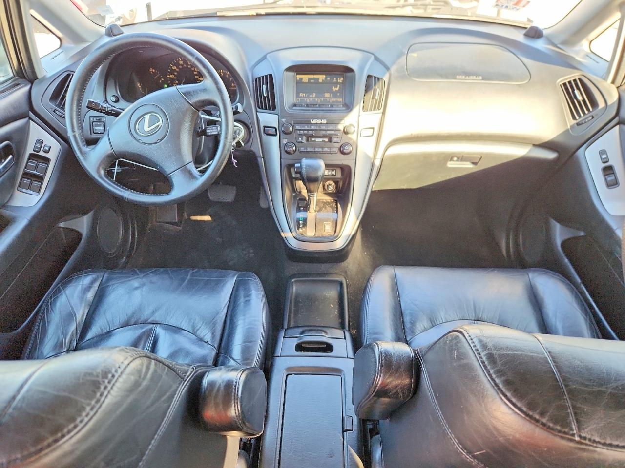 2002 LEXUS RX 300 photo 22