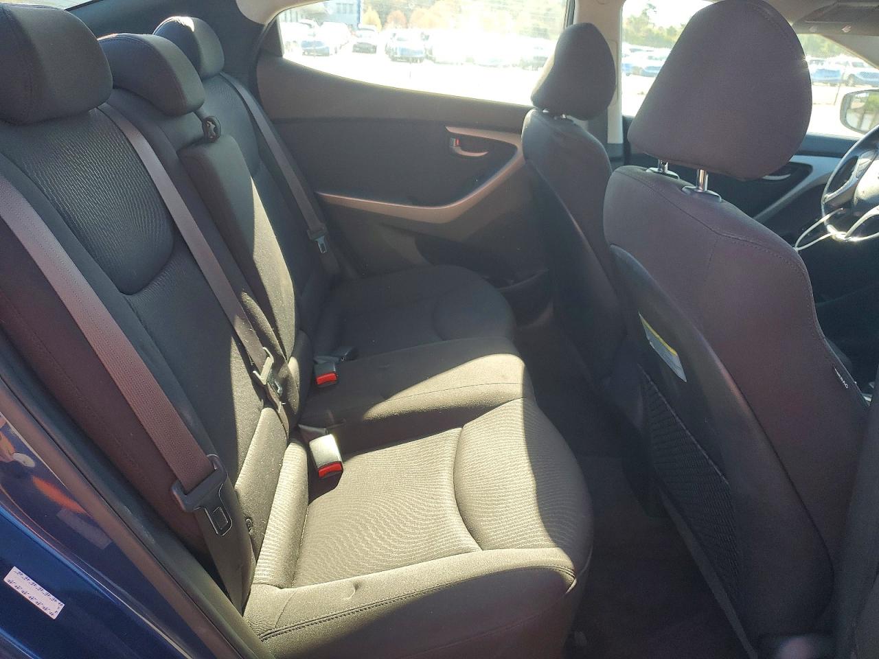 2016 HYUNDAI ELANTRA VALUE EDITION photo 19