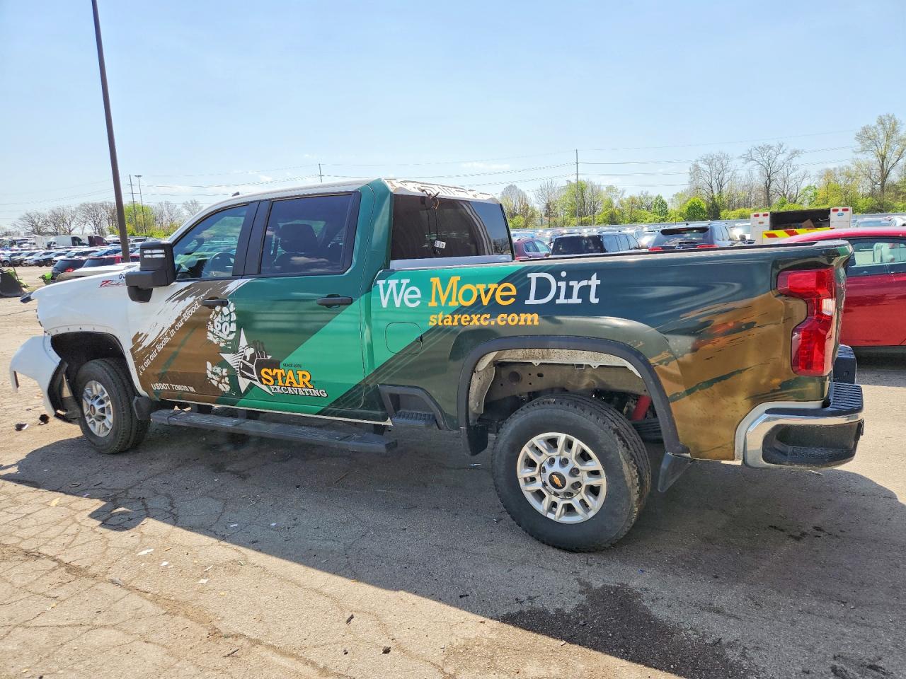 2025 CHEVROLET SILVERADO K2500 HEAVY DUTY photo 4