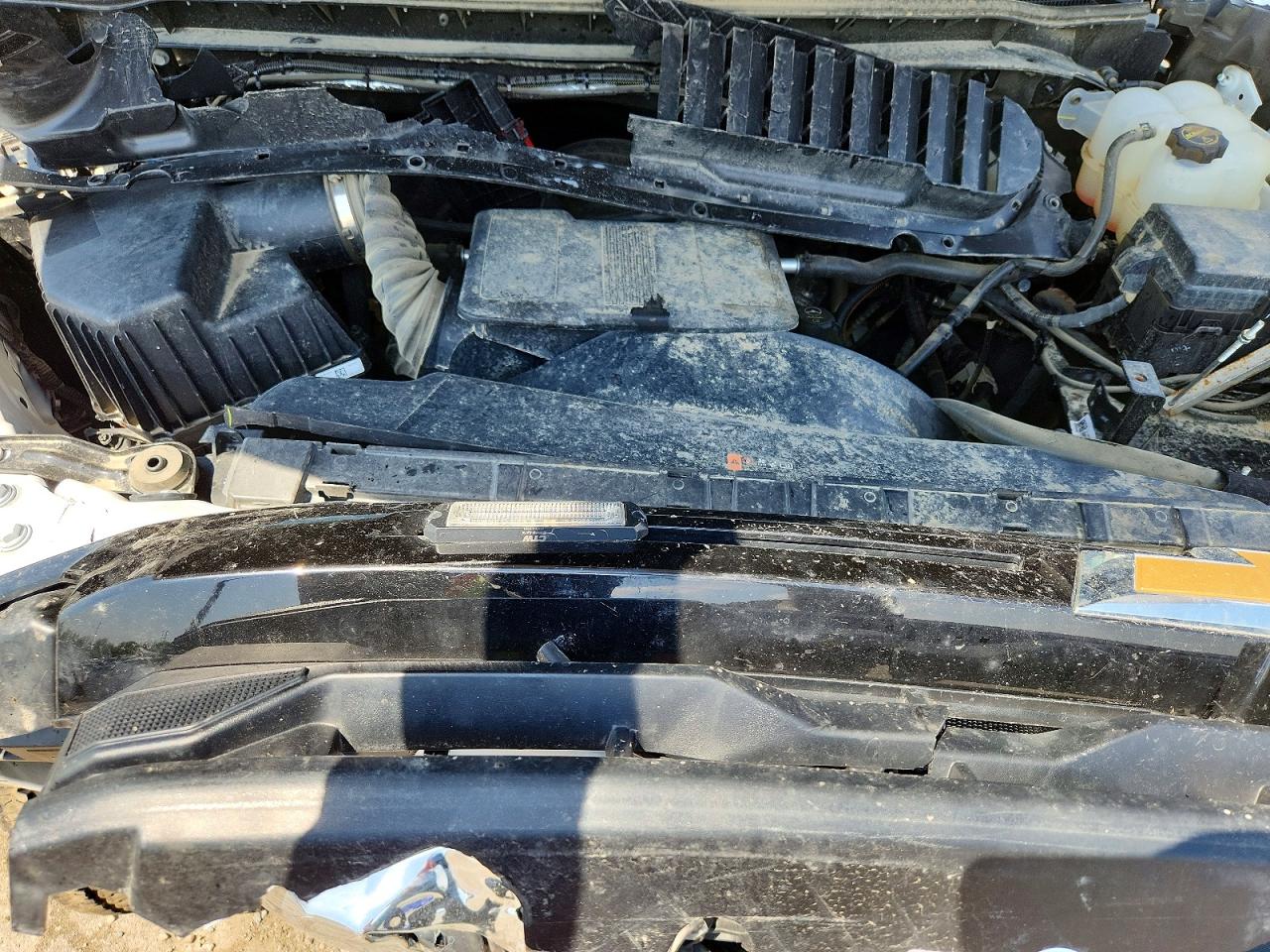 2025 CHEVROLET SILVERADO K2500 HEAVY DUTY photo 31