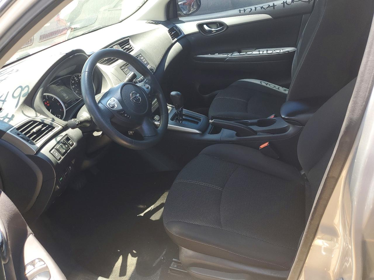 2018 NISSAN SENTRA S photo 13