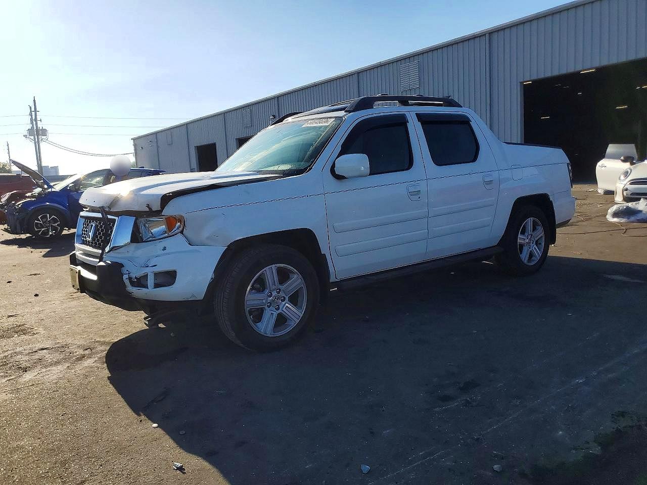 2013 HONDA RIDGELINE