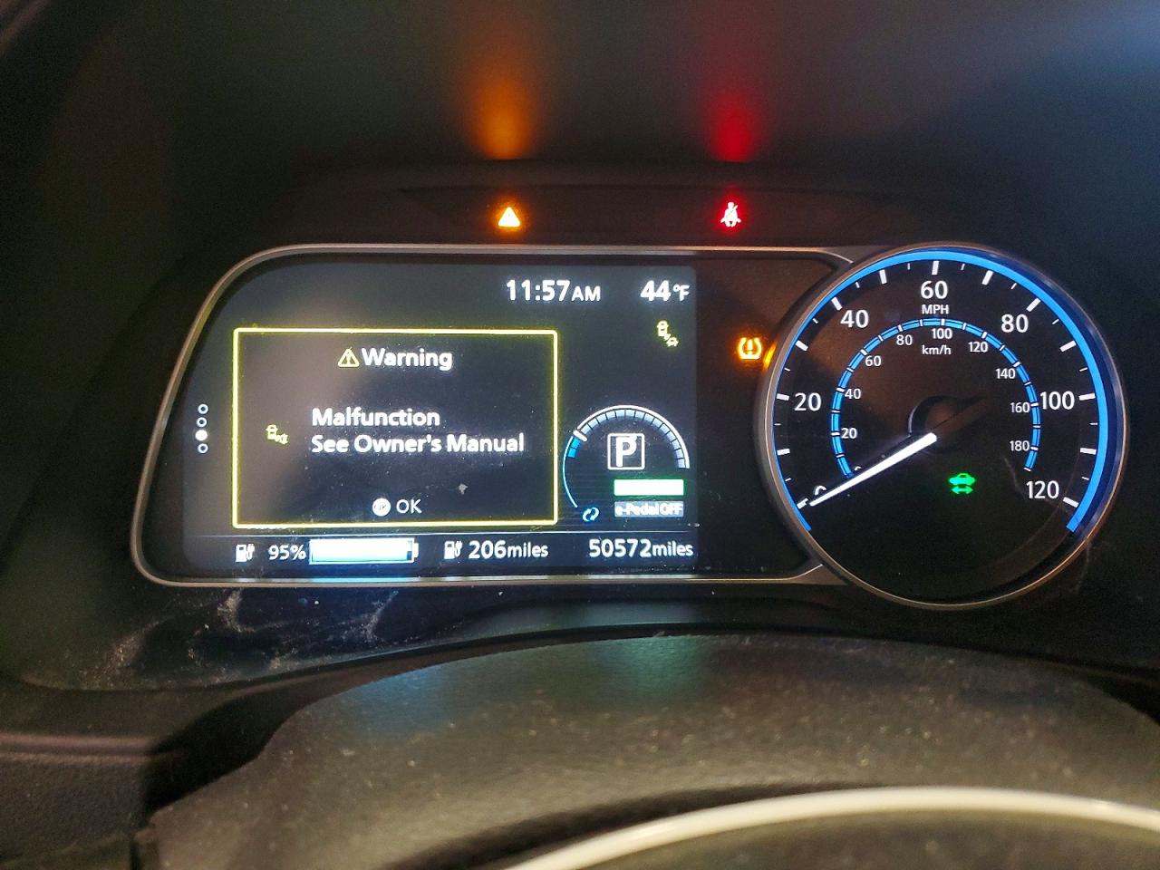 2020 NISSAN LEAF SL PLUS photo 17
