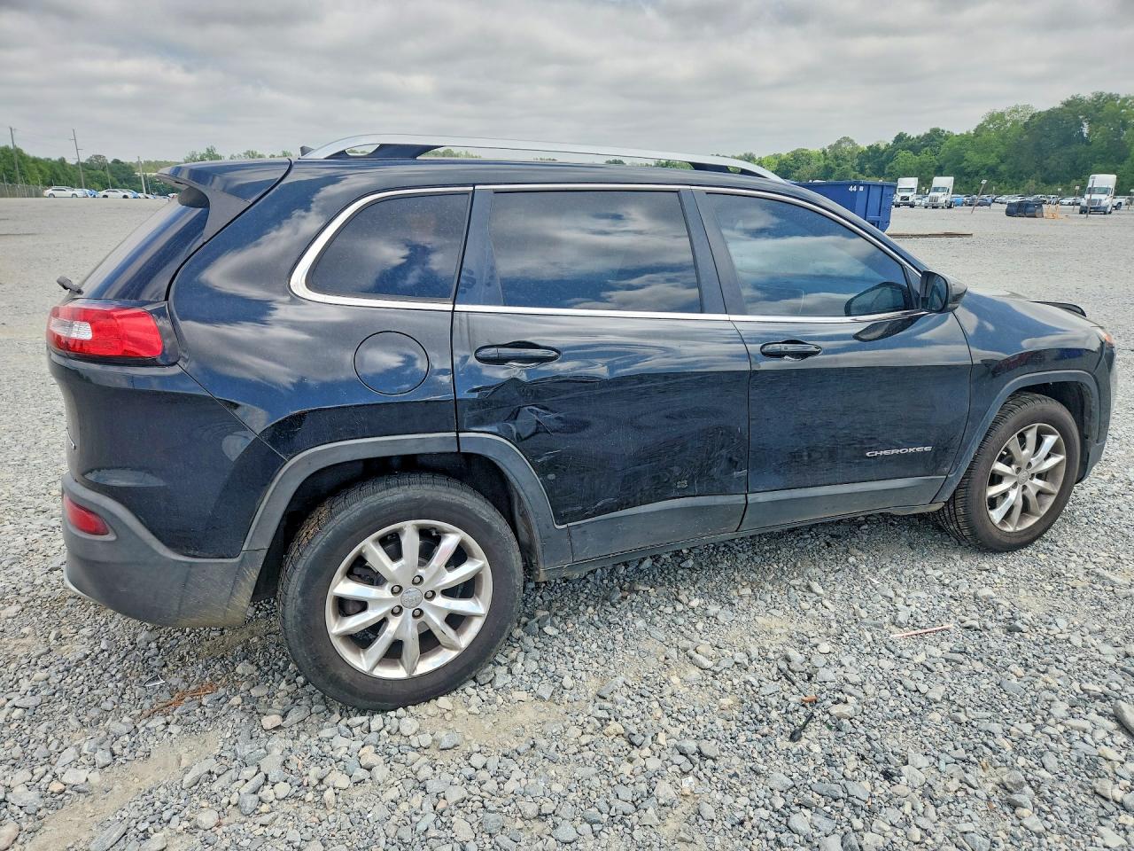 2016 JEEP CHEROKEE LIMITED photo 3