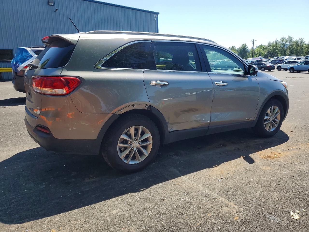 2016 KIA SORENTO LX V6 photo 3