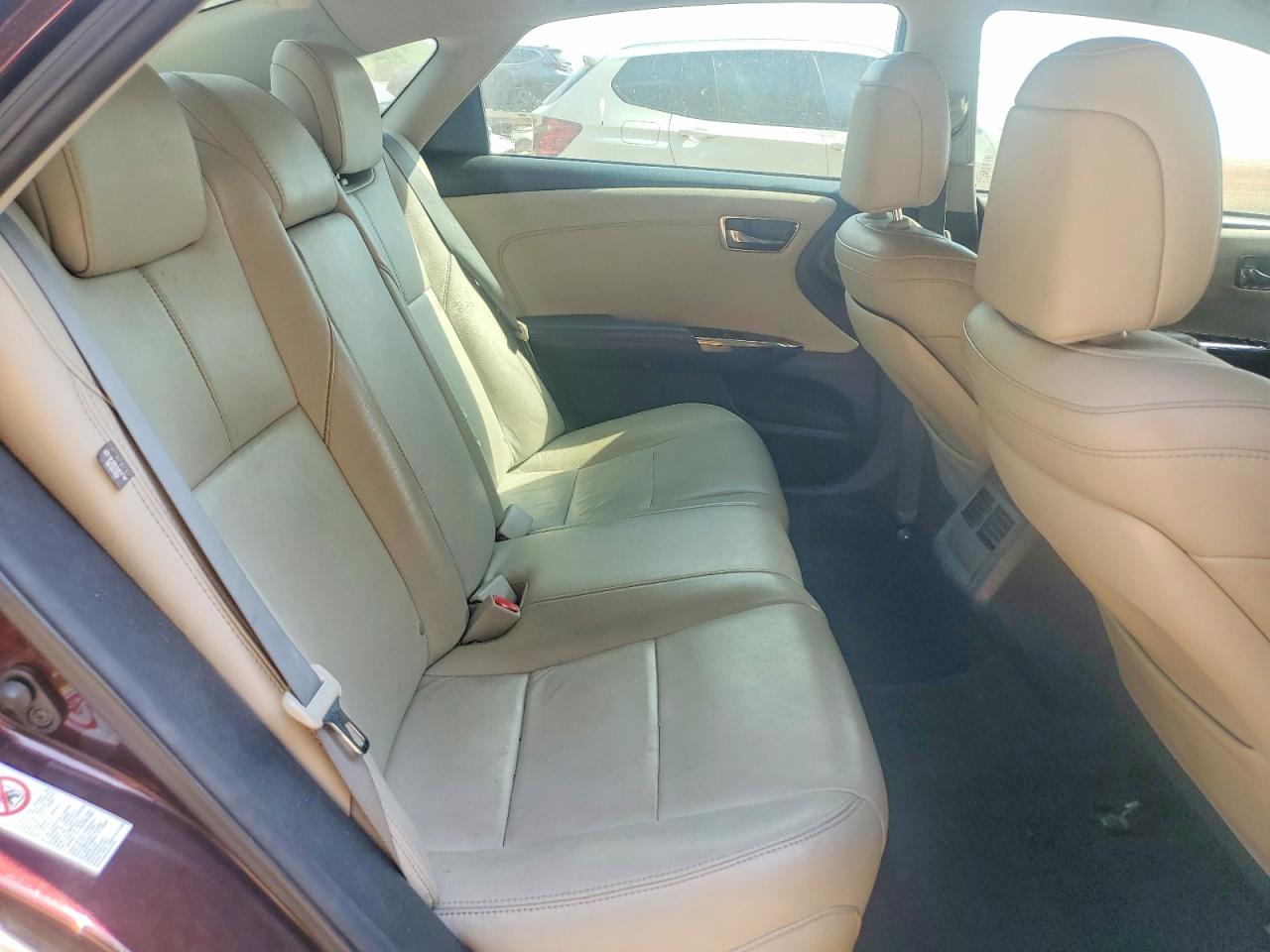 2013 TOYOTA AVALON XLE photo 19