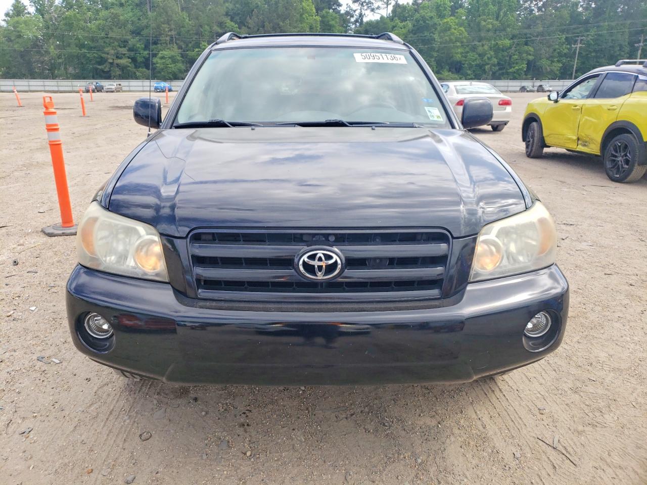 2007 TOYOTA HIGHLANDER BASE photo 9