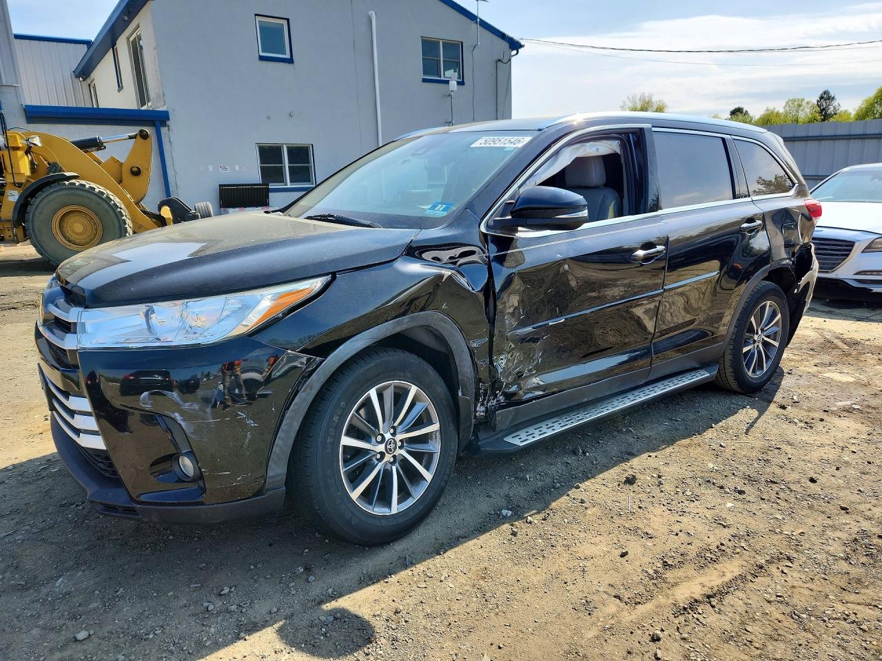 2019 TOYOTA HIGHLANDER